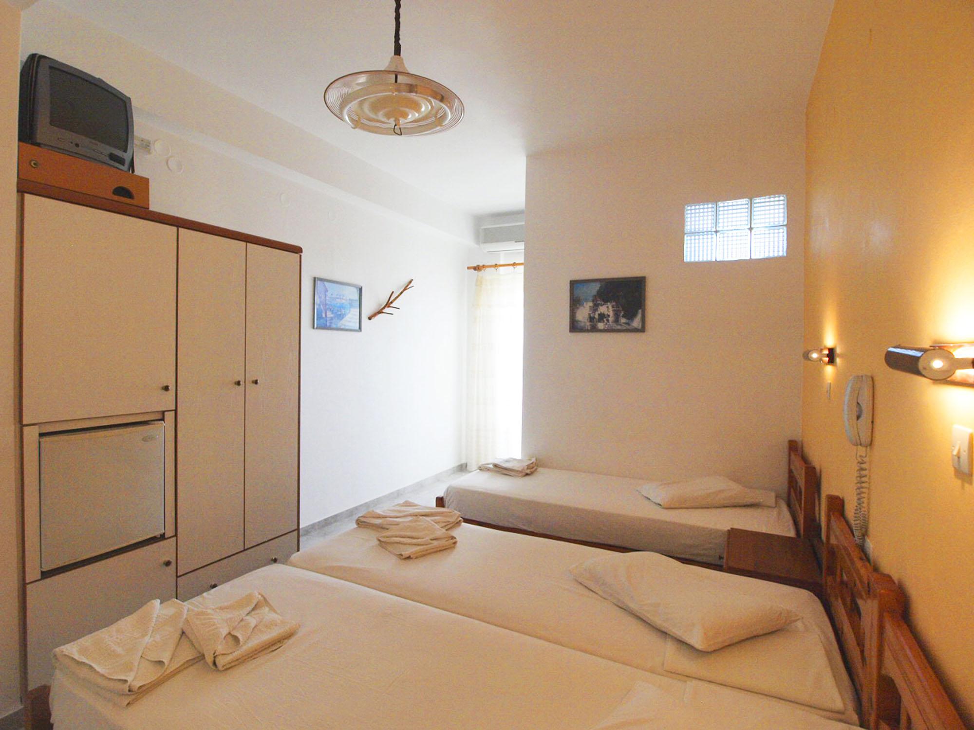 Hotel Aegeon Mylopotas Eksteriør billede